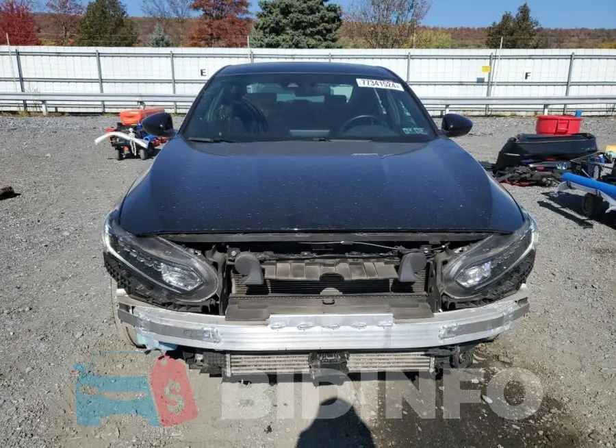 1HGCV2F34JA048156 Photo# 5