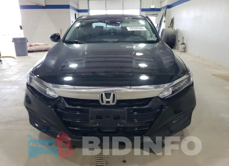 1HGCV2F55KA028954 Photo# 5
