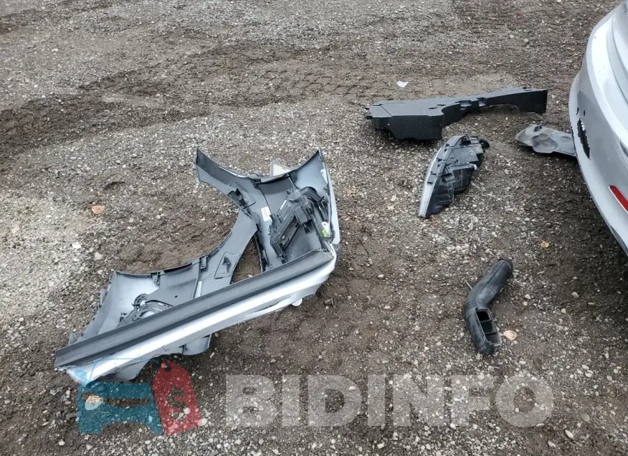 KMHD84LF8JU641176 Photo# 12