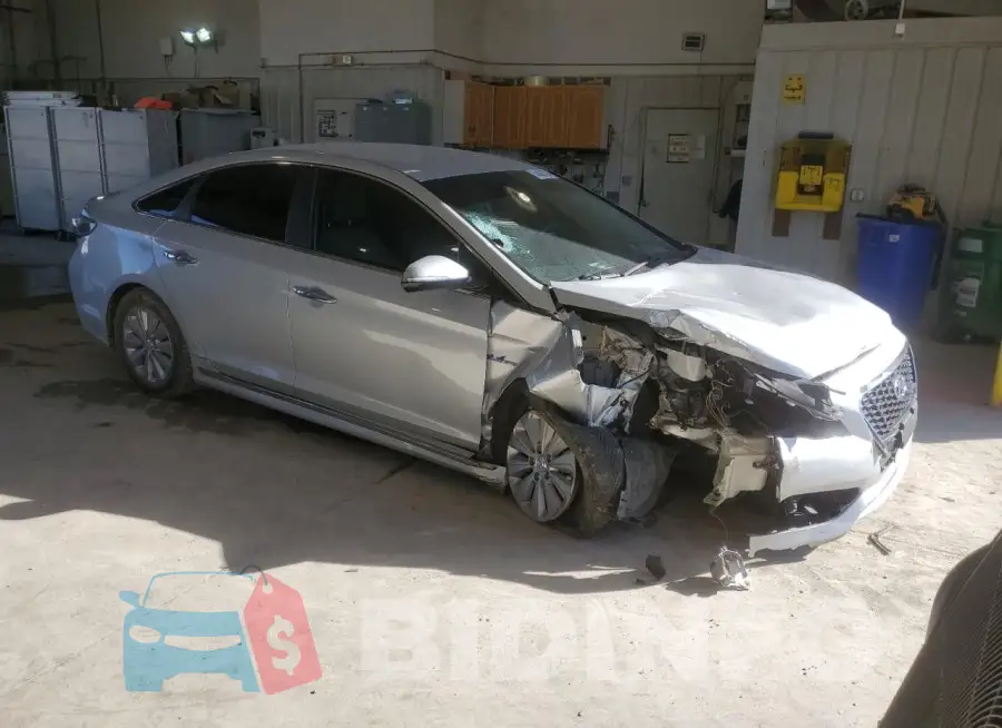 KMHE24L18GA013784 Photo# 4