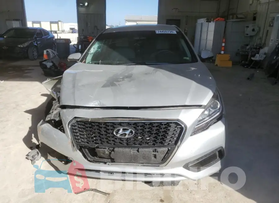 KMHE24L18GA013784 Photo# 5