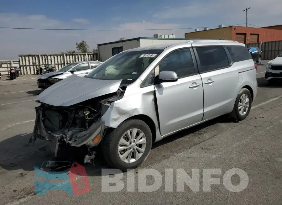 KNDMB5C16H6312247 Photo# 1