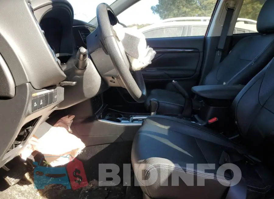 JA4AD3A37JZ068094 Photo# 7