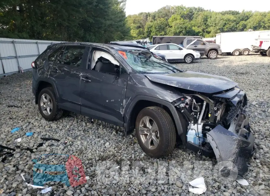 2T3P1RFV9PW380139 Photo# 4