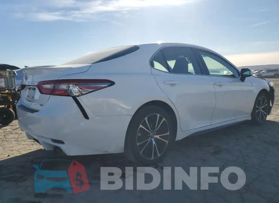 4T1B11HK8JU572182 Photo# 3