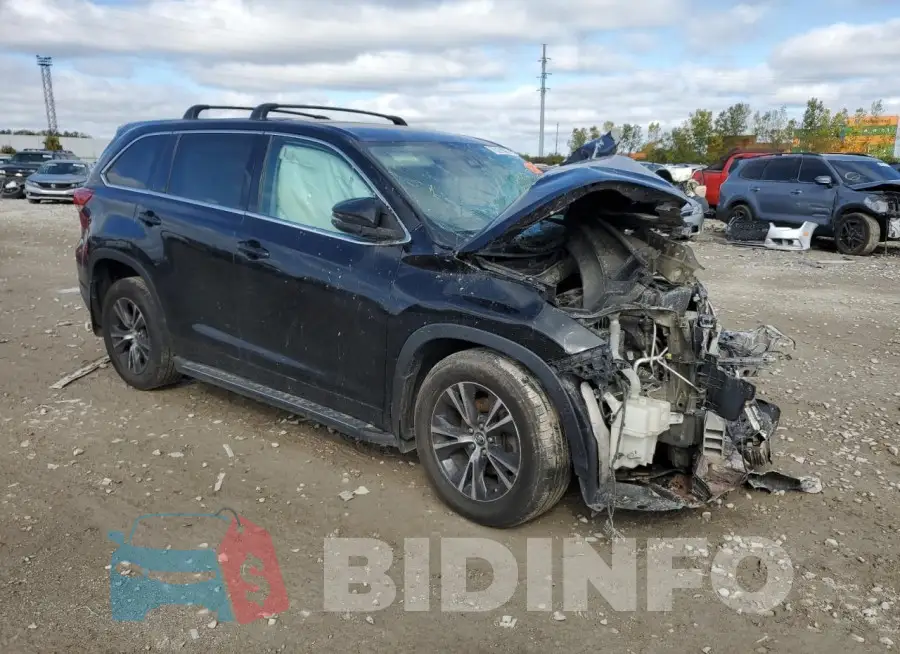 5TDBZRFH0JS822327 Photo# 4