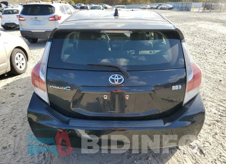 JTDKDTB38F1584866 Photo# 6
