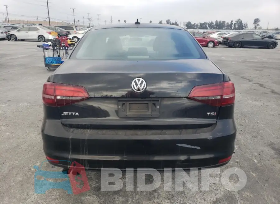 3VW267AJ9GM307940 Photo# 6