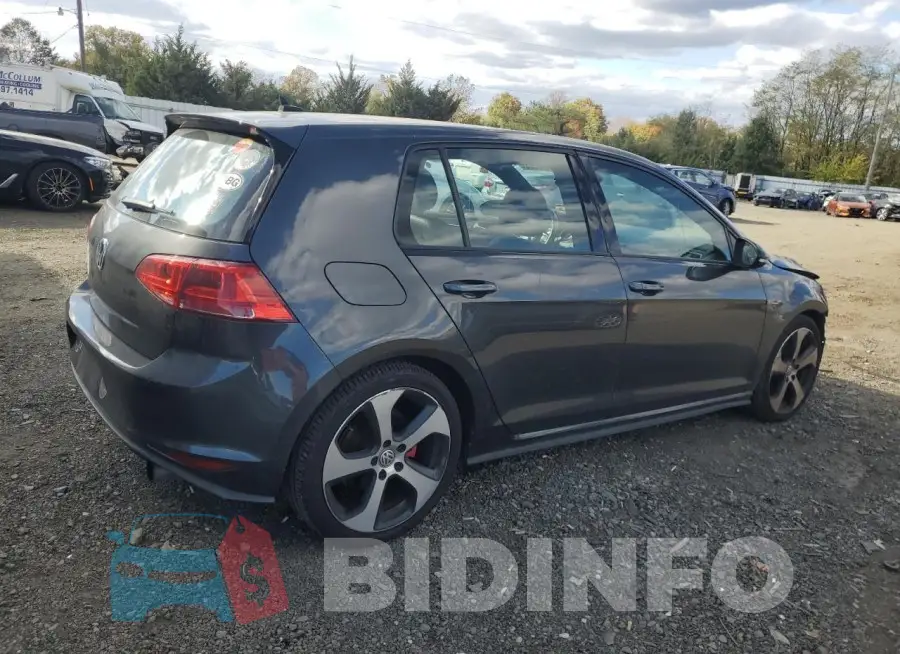 3VW5T7AU3FM033956 Photo# 3