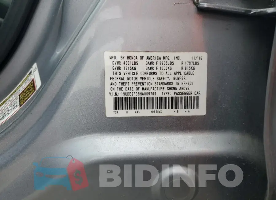 19UDE2F39HA009769 Photo# 12