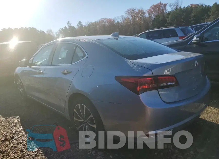 19UUB2F53FA013713 Photo# 2