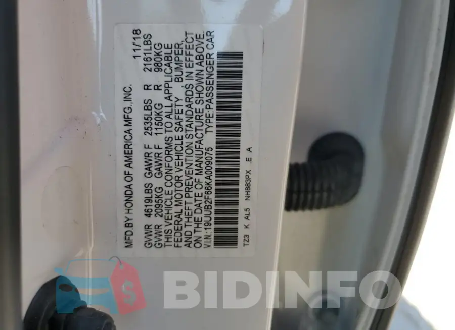 19UUB2F66KA009075 Photo# 12