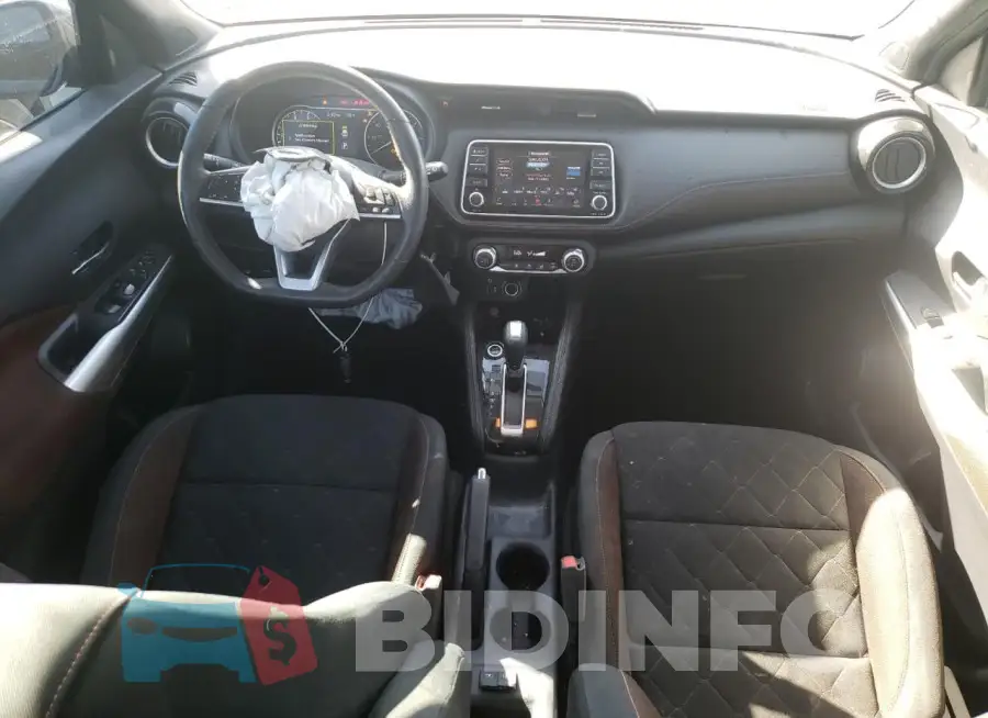 3N1CP5CU7KL557176 Photo# 8