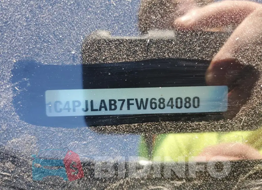 1C4PJLAB7FW684080 Photo# 13