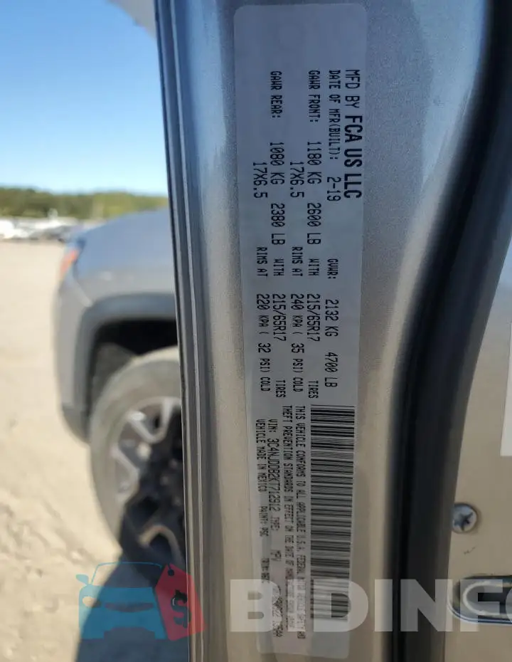 3C4NJDDB2KT712912 Photo# 12