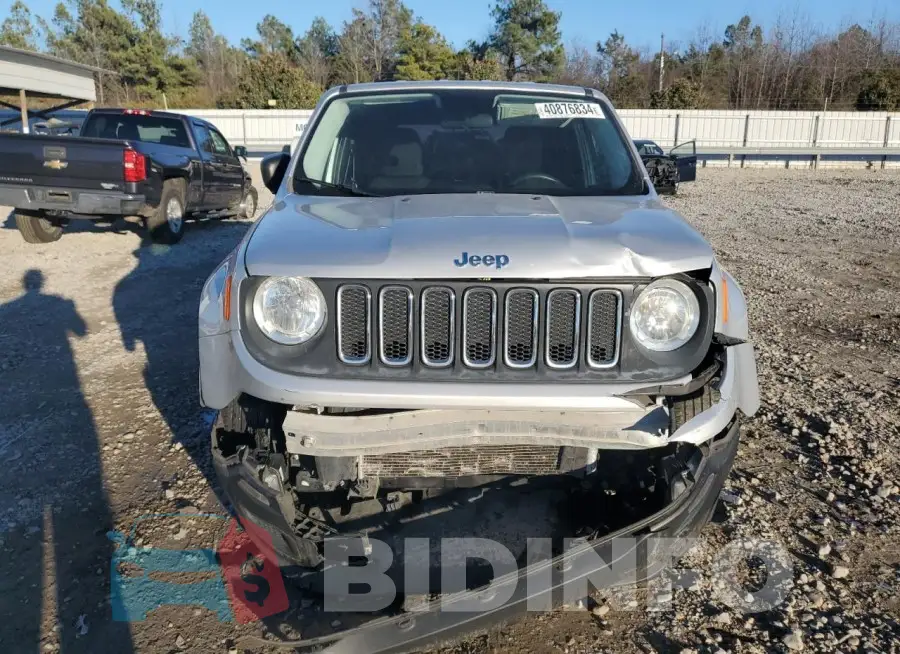 ZACCJAAT0FPB63184 Photo# 5