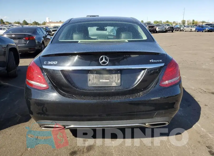 55SWF4KB1JU257216 Photo# 6