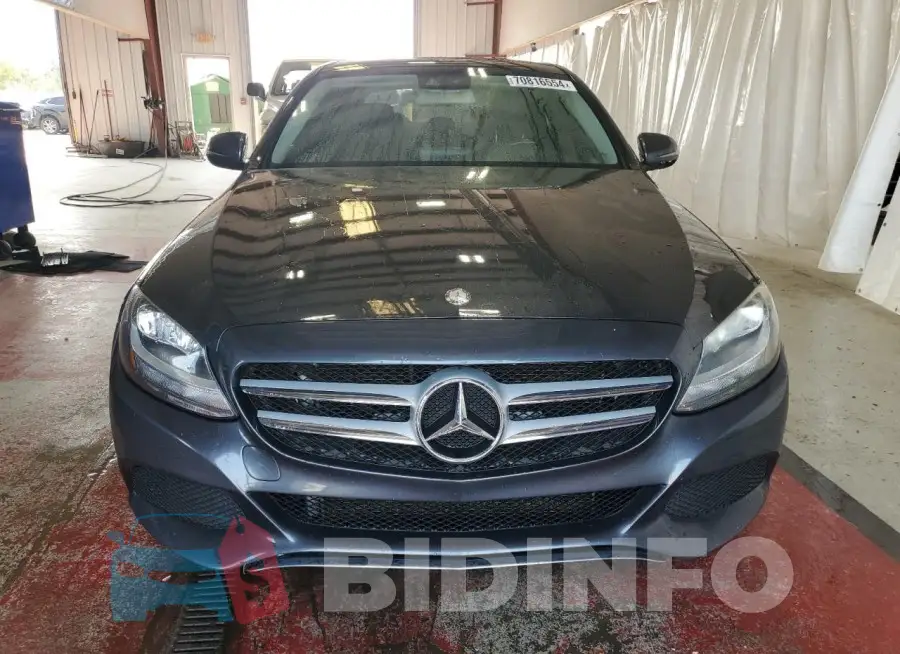 WDDWF4JB6GR155924 Photo# 5