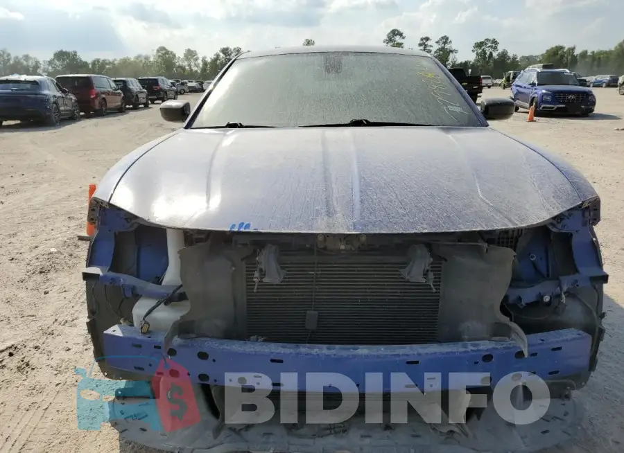2C3CDXBG4KH685644 Photo# 5