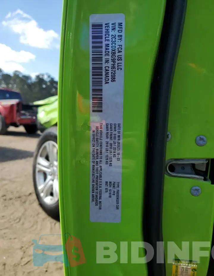 2C3CDXBG9PH672086 Photo# 12