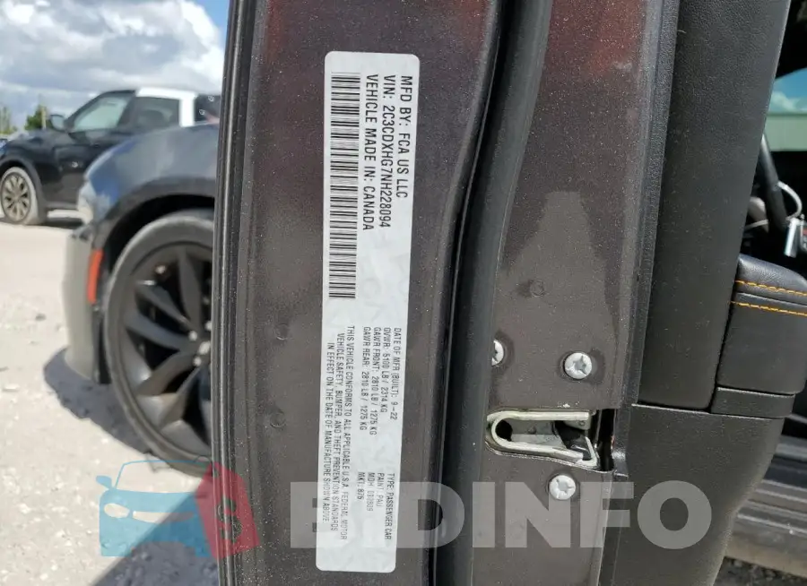 2C3CDXHG7NH228094 Photo# 13