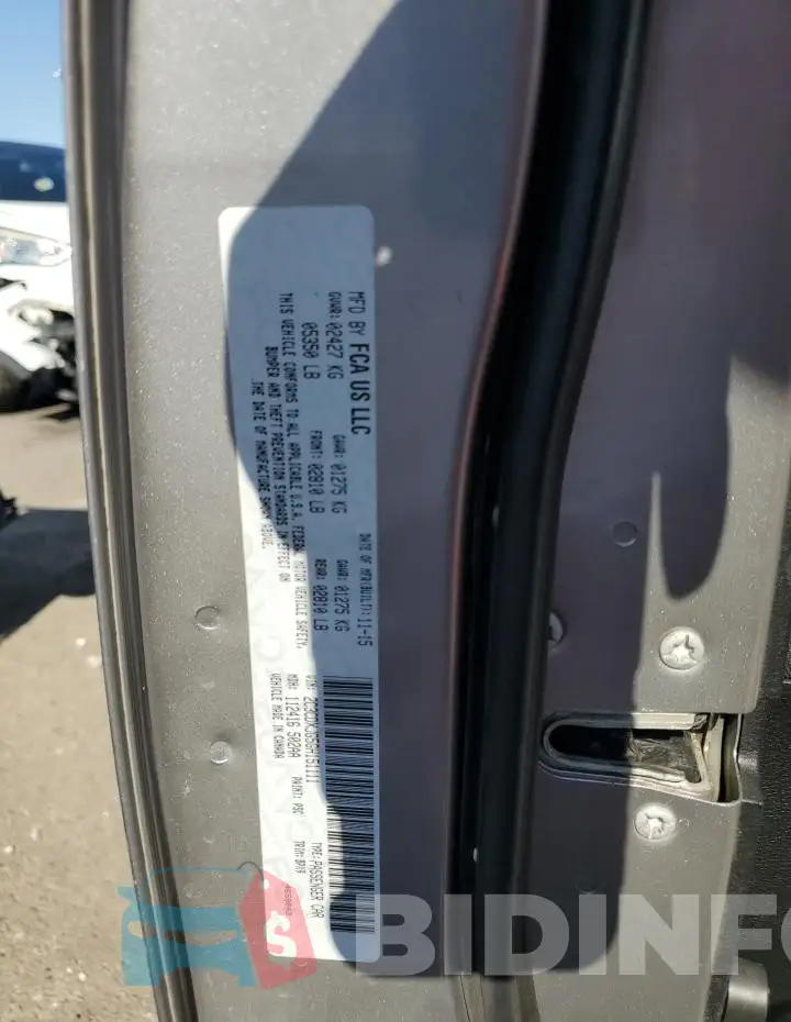 2C3CDXJG5GH151111 Photo# 12