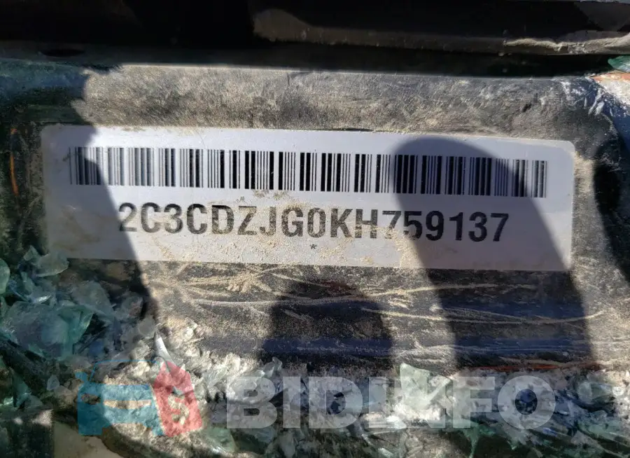 2C3CDZJG0KH759137 Photo# 13