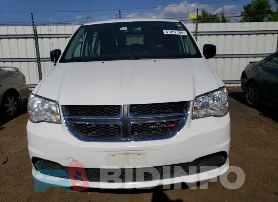 2C7WDGBG3GR144095 Photo# 5