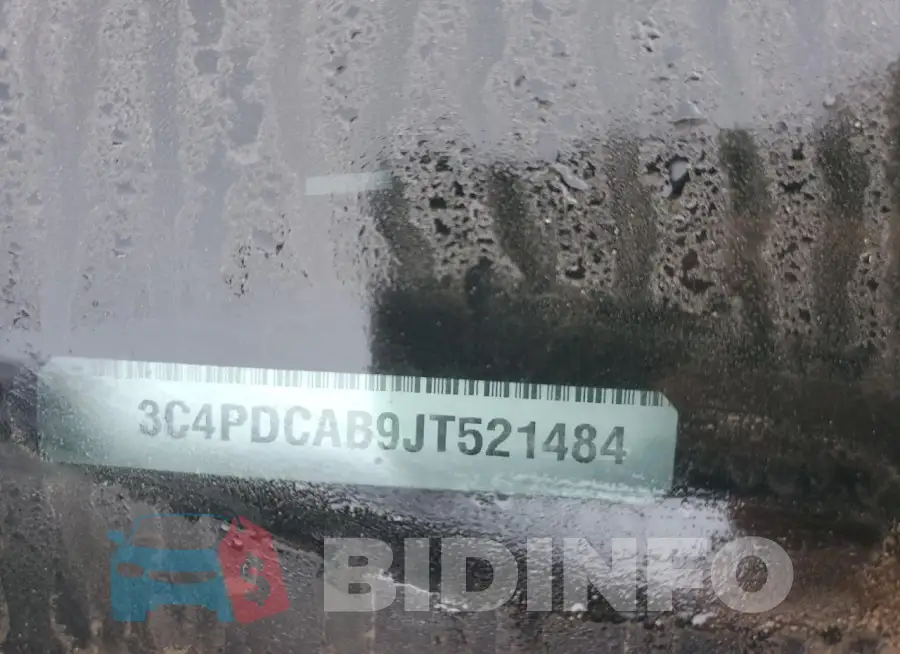 3C4PDCAB9JT521484 Photo# 12