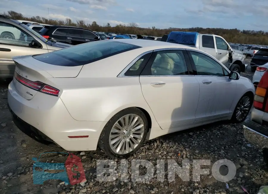 3LN6L2G9XFR622093 Photo# 3