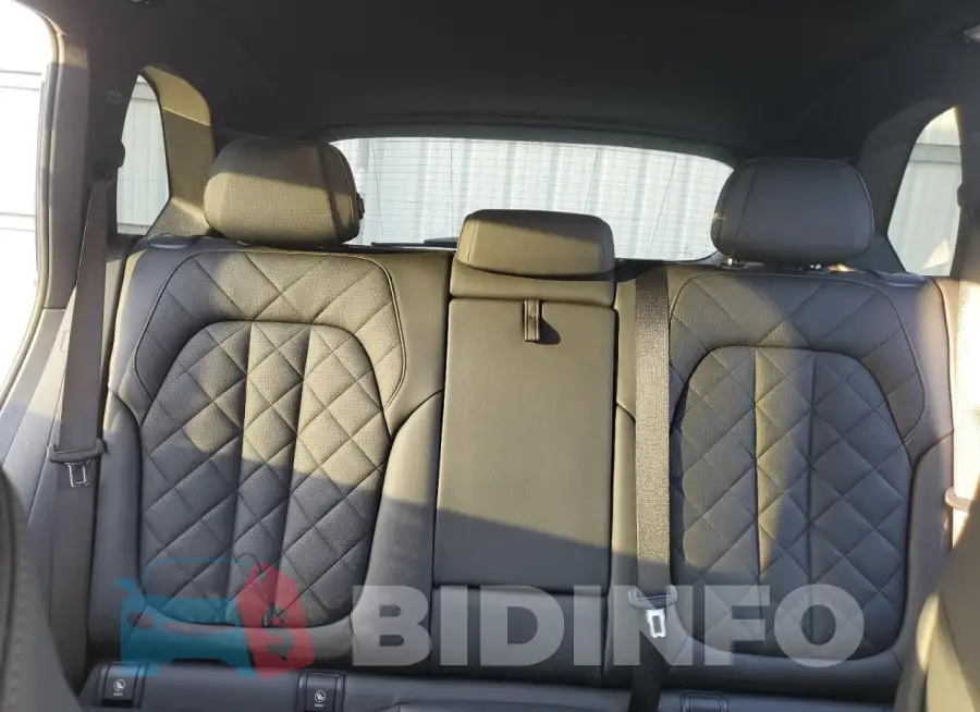 5UX23EU00R9V85399 Photo# 10