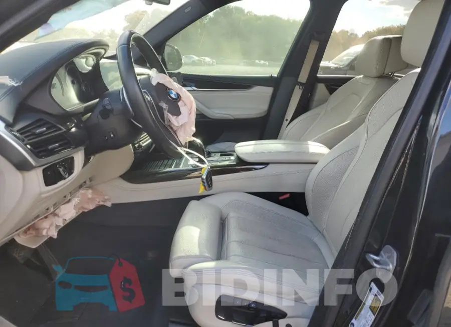 5UXKR6C54H0J84099 Photo# 7