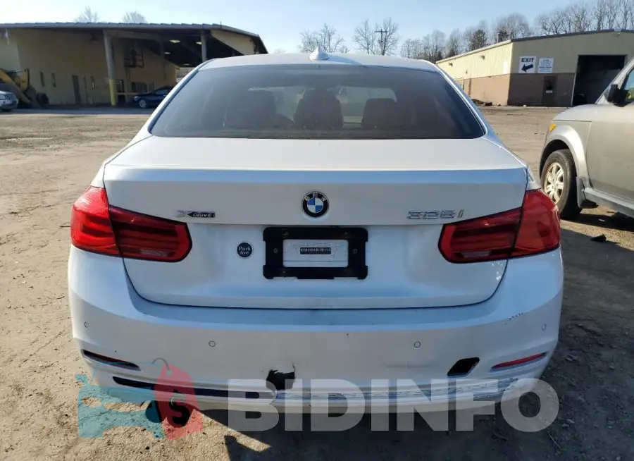 WBA8E3G56GNT80821 Photo# 6