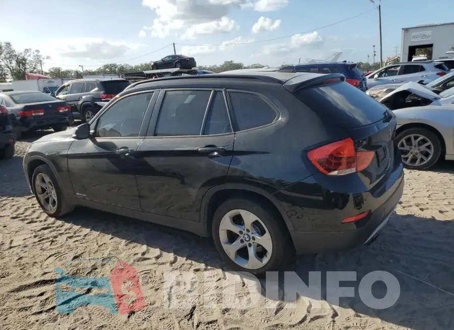 WBAVM1C53FV316976 Photo# 2