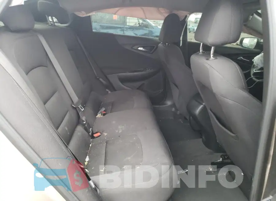 1G1ZB5ST5NF191837 Photo# 10