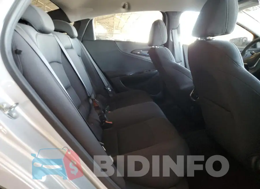 1G1ZD5ST2NF174374 Photo# 10