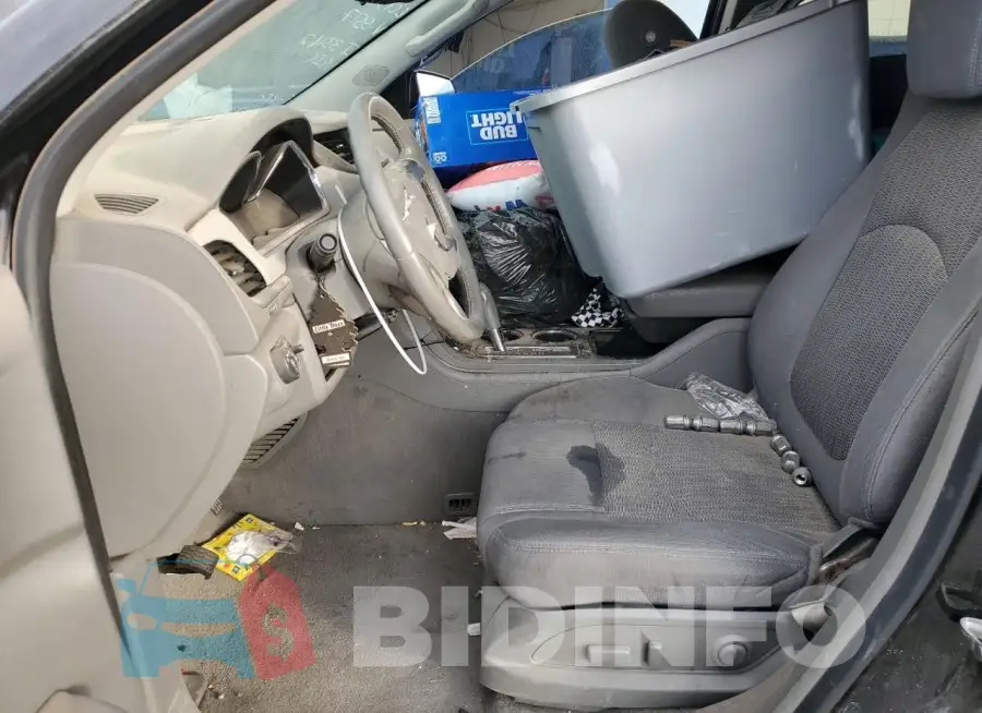 1GNKRGKDXGJ215517 Photo# 7