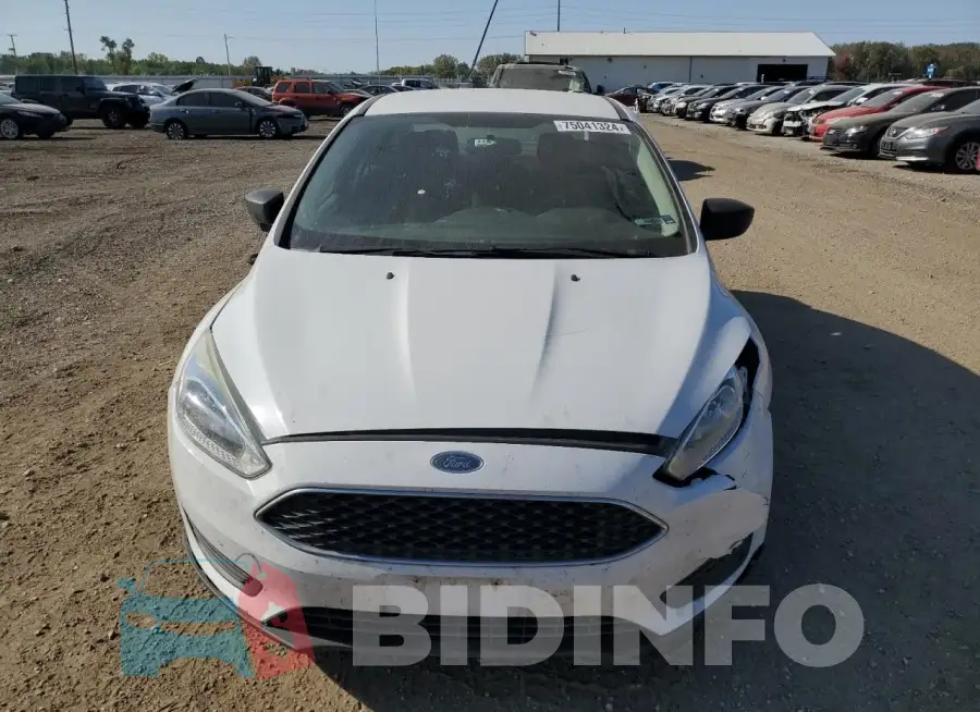 1FADP3E24GL382492 Photo# 5