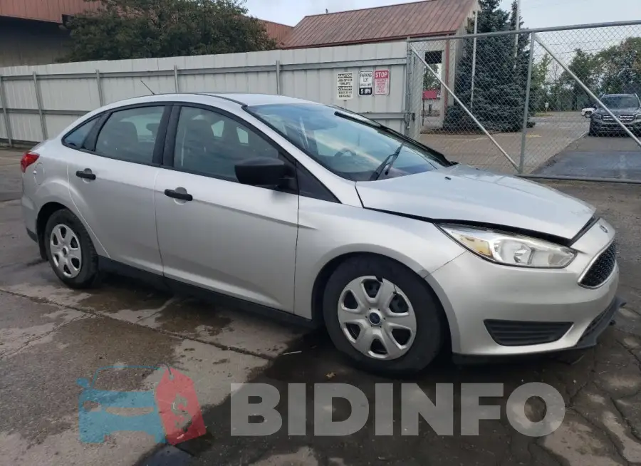 1FADP3E26GL208472 Photo# 4