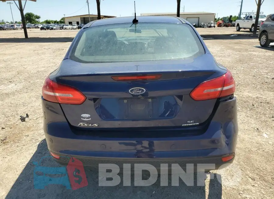 1FADP3F20GL310381 Photo# 6