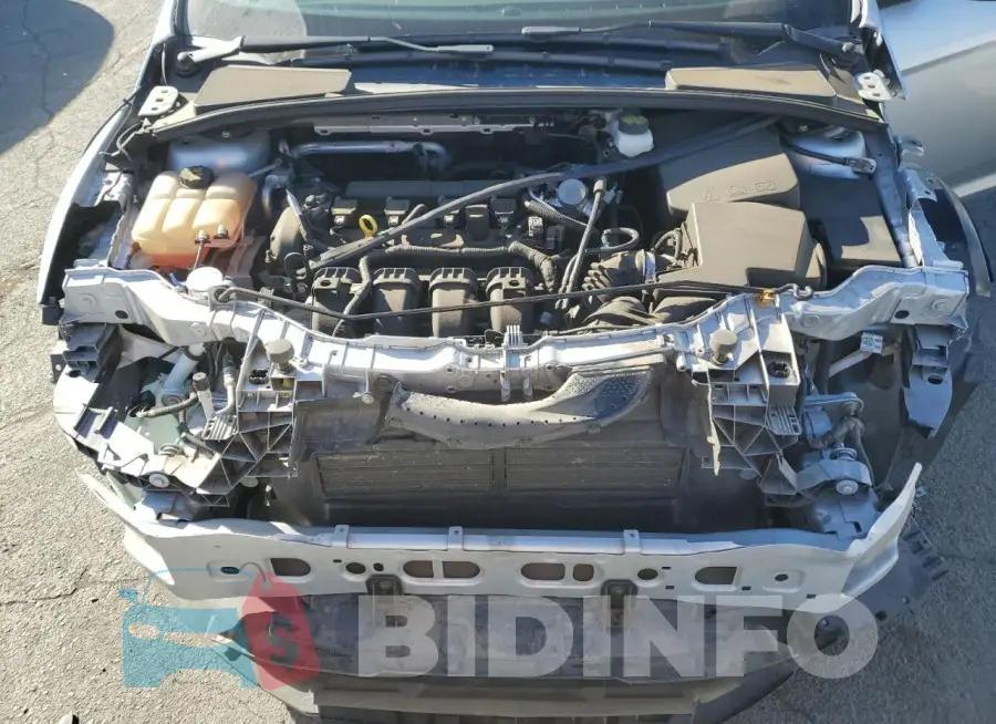 1FADP3F25JL327197 Photo# 11