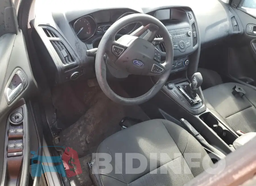 1FADP3F2XJL328099 Photo# 8