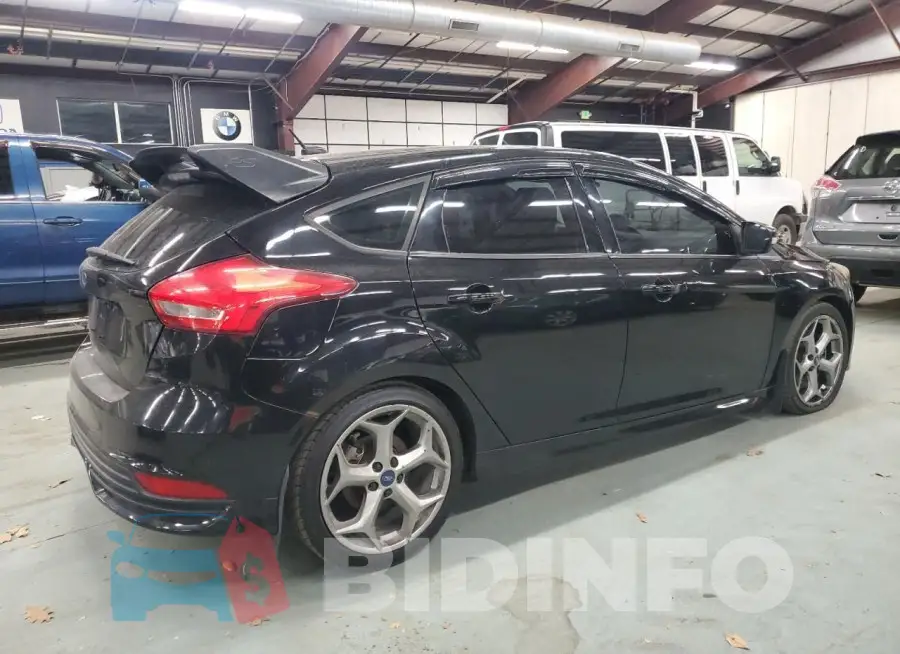 1FADP3L9XHL250872 Photo# 3