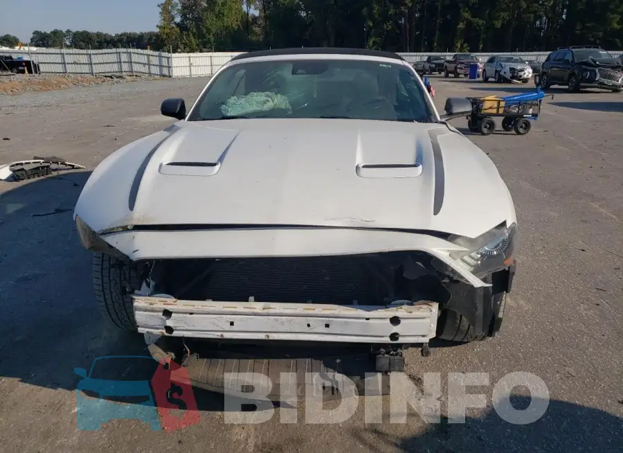 1FATP8UD3L5187686 Photo# 5
