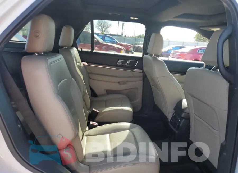 1FM5K7F81JGB17077 Photo# 11