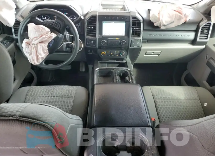 1FT7W2B61JEC79778 Photo# 8
