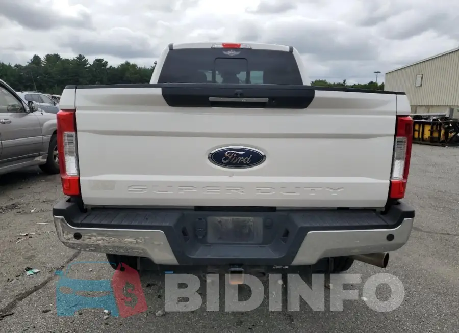 1FT7W2B61KEC72427 Photo# 6