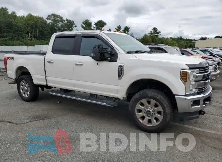 1FT7W2B61KEC72427 Photo# 4