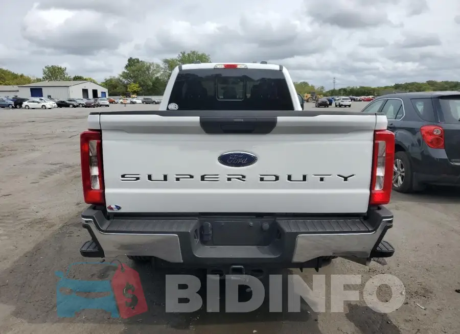 1FT7X2AA8PED43438 Photo# 6