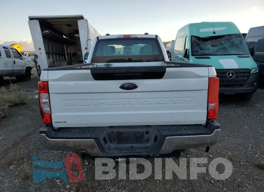 1FT8X3A6XNED57134 Photo# 6